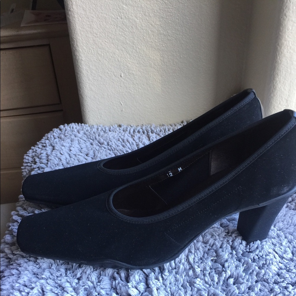 Sesto Meucci black pumps 12 M